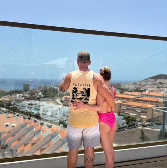 Meet your Posher, Kïm-j - Picture 1 of 1